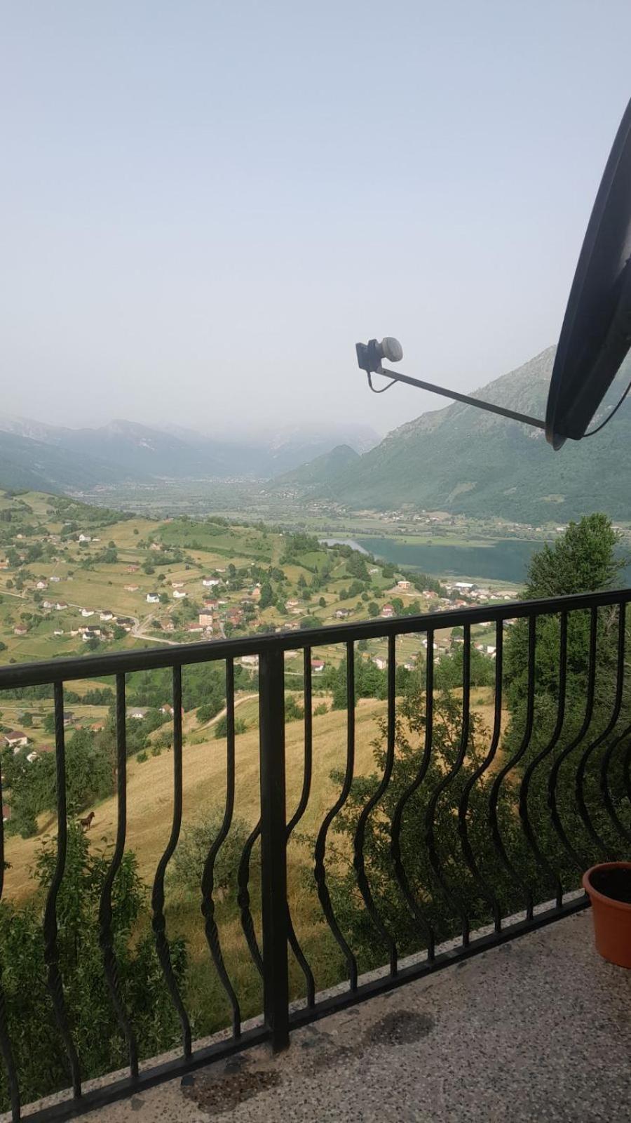 Bed and Breakfast Viewpoint Kofiljaca Plav Esterno foto